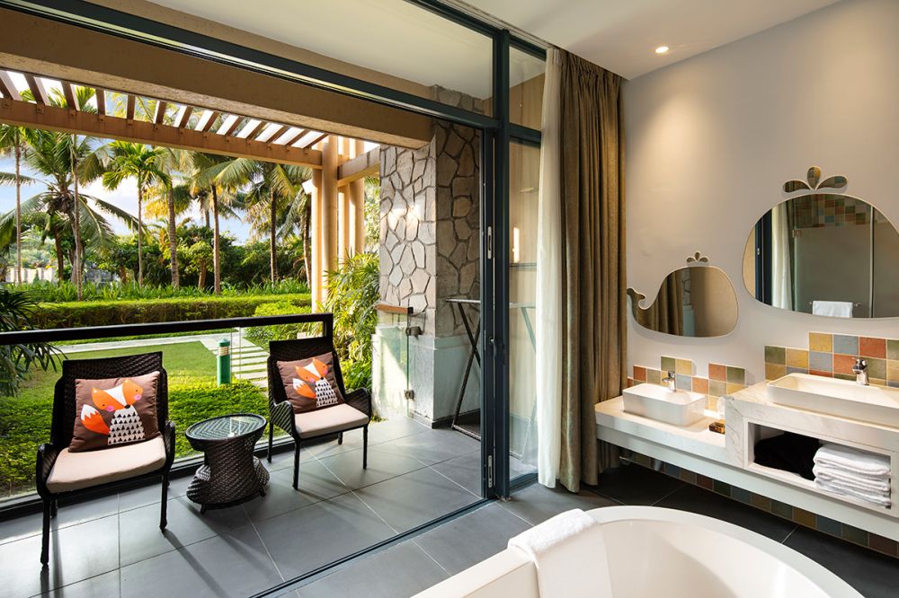 Cartoon Theme Family Room, Hilton Sanya Resort & Spa 5*