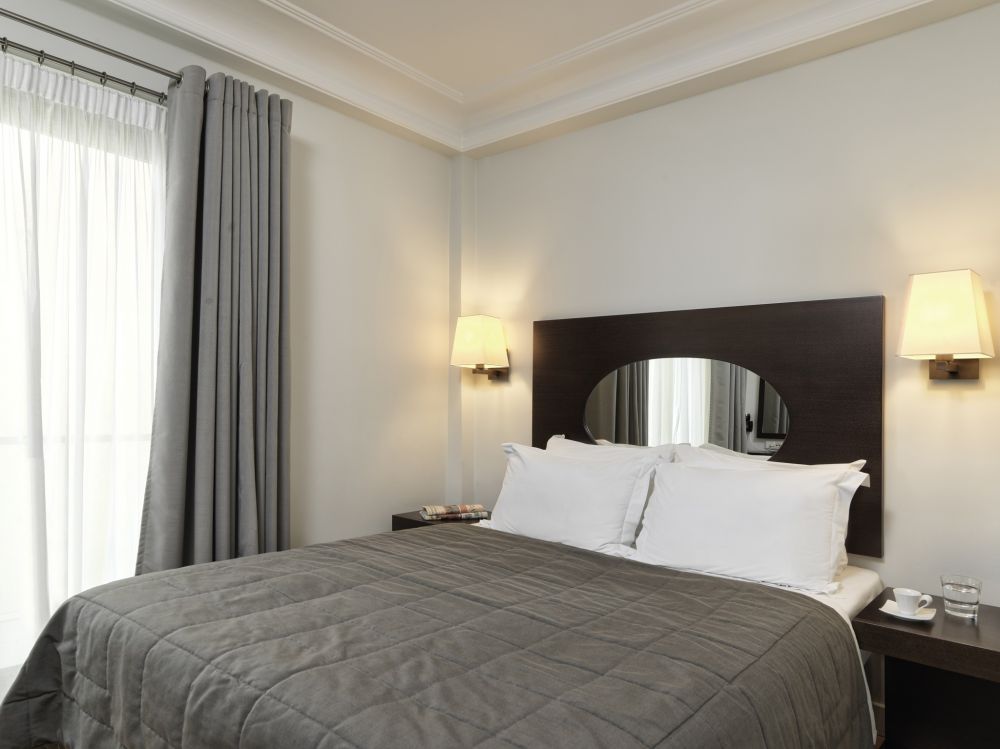 Standard DBL/TRPL, Acropolis Hill Hotel 3*