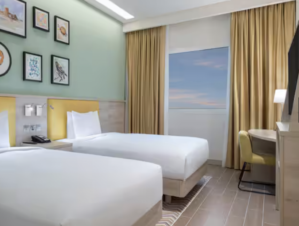 Twin/ King Room, Hampton by Hilton Doha Old Town 3*