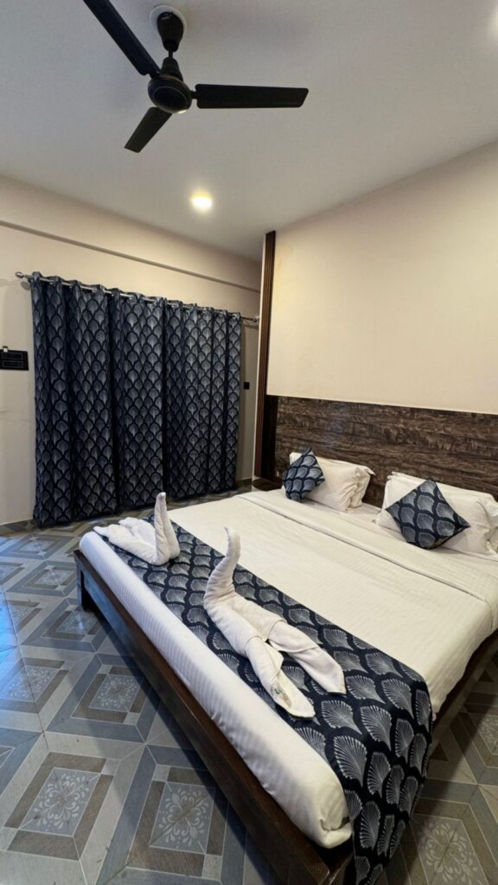 Deluxe, Oziba Beach Resort 3*