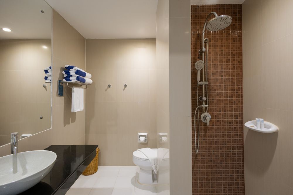 Grand Deluxe Garden View/ Pool View, Arinara Beach Resort Phuket 4*