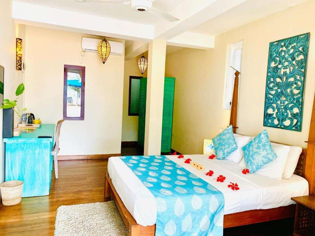 Superior, Thaproban Beach House 4*