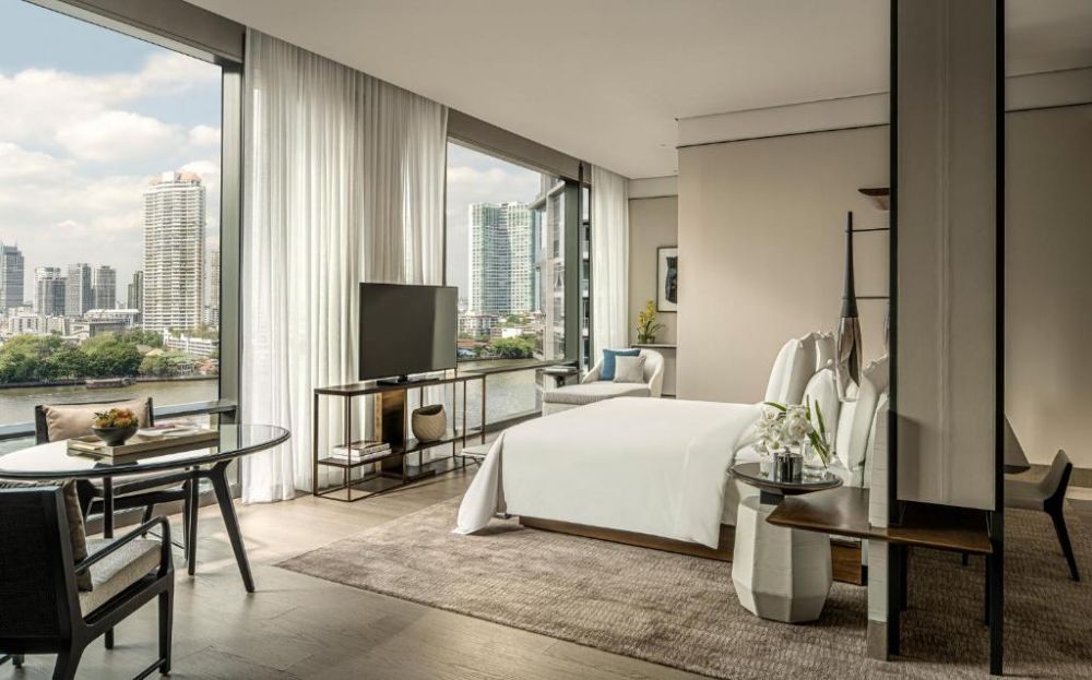 Studio River-View Suite, Four Seasons Hotel Bangkok At Chao Phraya River 5*