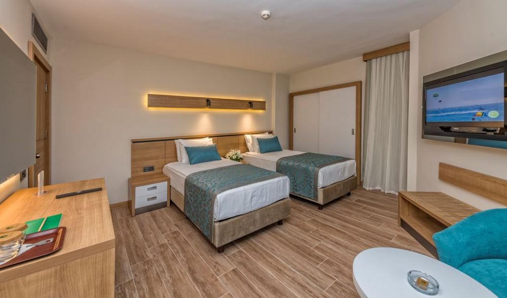 Deluxe Family Room, Meryan Hotel 5*