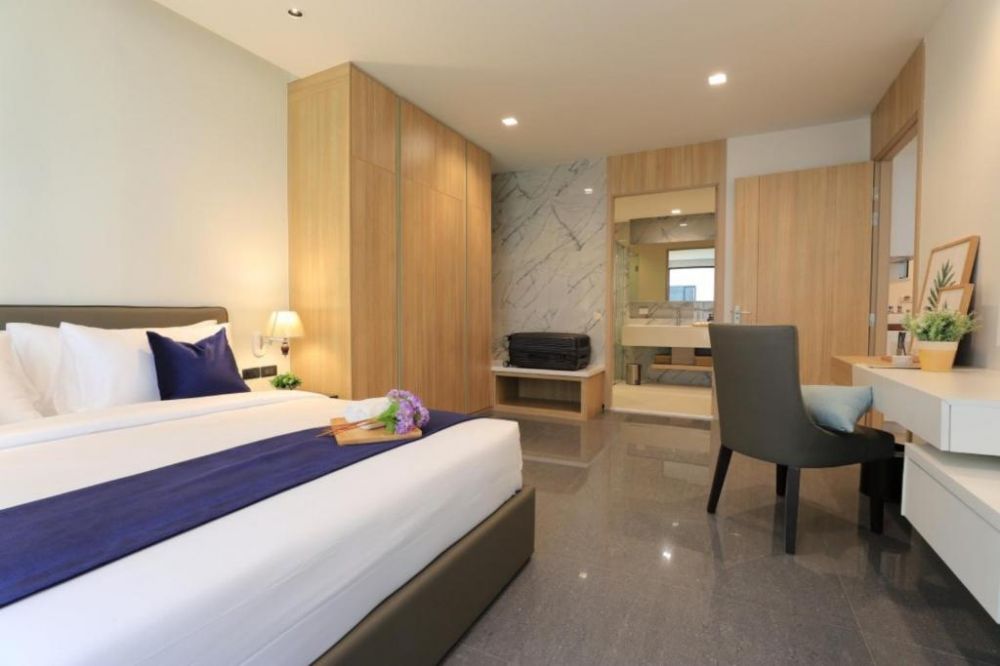 Two Bedroom Family Suite, Alix Bangkok Hotel 4*