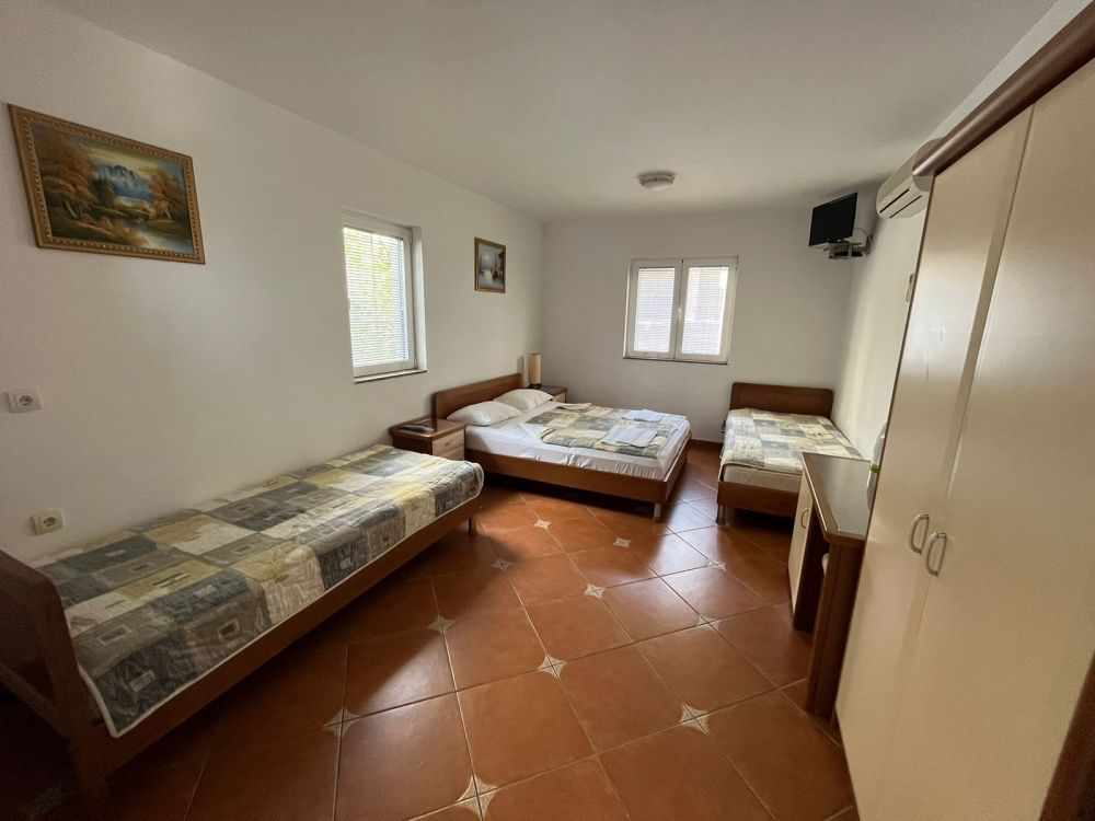 DBL+2 Extra Bed, Nikolaselena (Cat. A) 3*