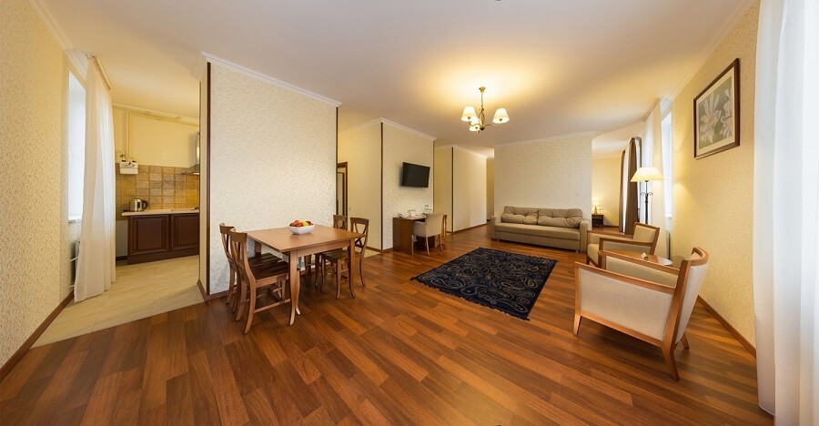 Studio Plus Apartament, Деренивская Купель 4*