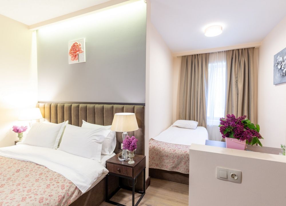 Deluxe TRPL, Elea Old Tbilisi 4*