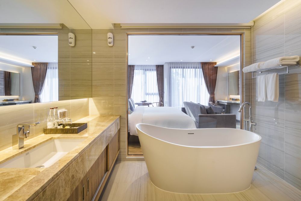 Deluxe, The Marin Phuket Kamala Beach 5*