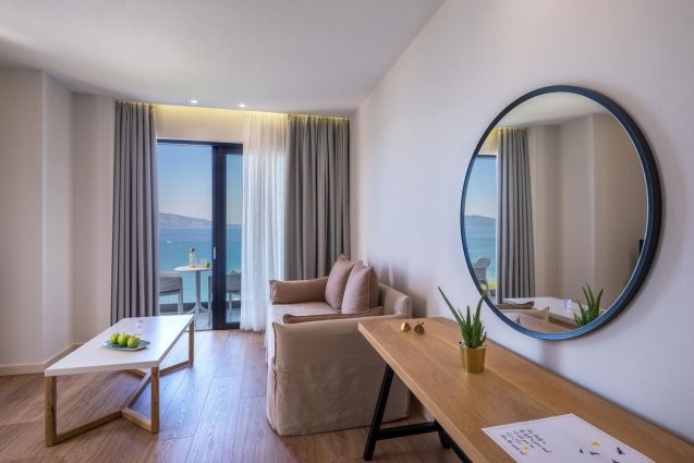 Superior Suite, Grand Saranda 4*