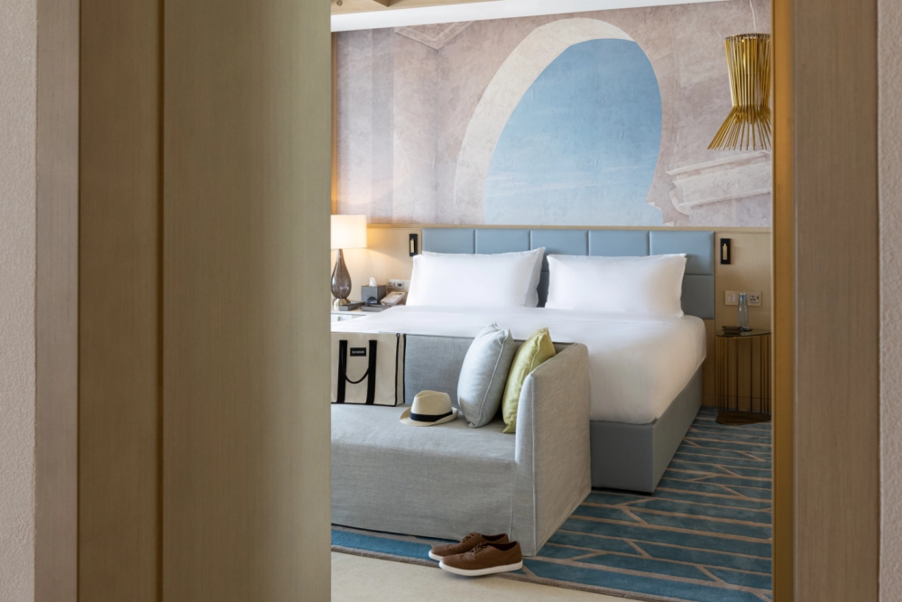 Resort Suite/Ocean Suite, Jumeirah Gulf of Bahrain Resort & Spa Zallaq 5*