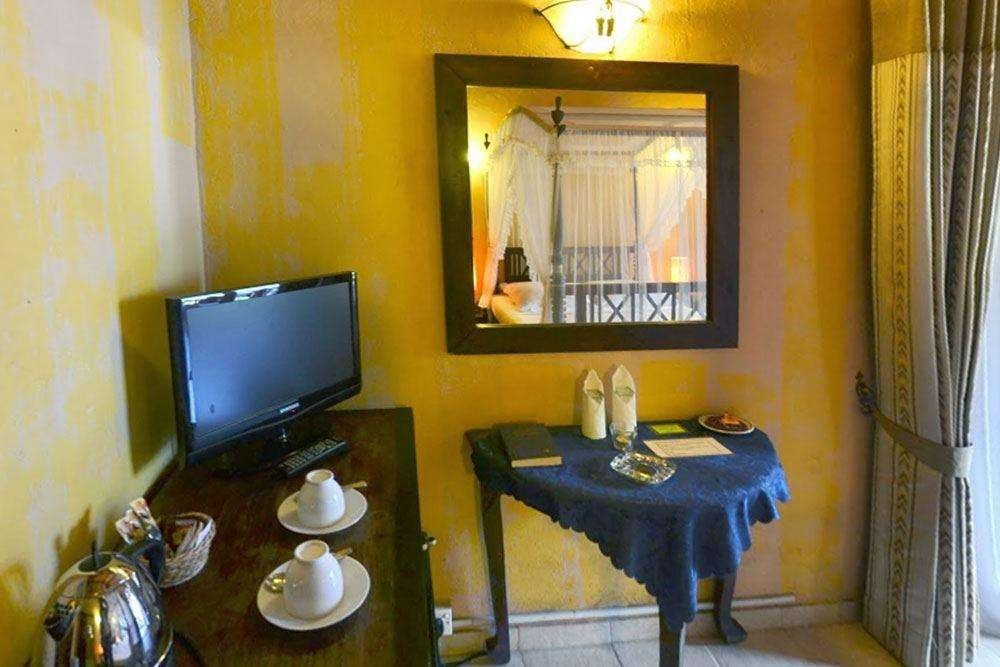 Deluxe Room, Flower Garden Cabanas 3*