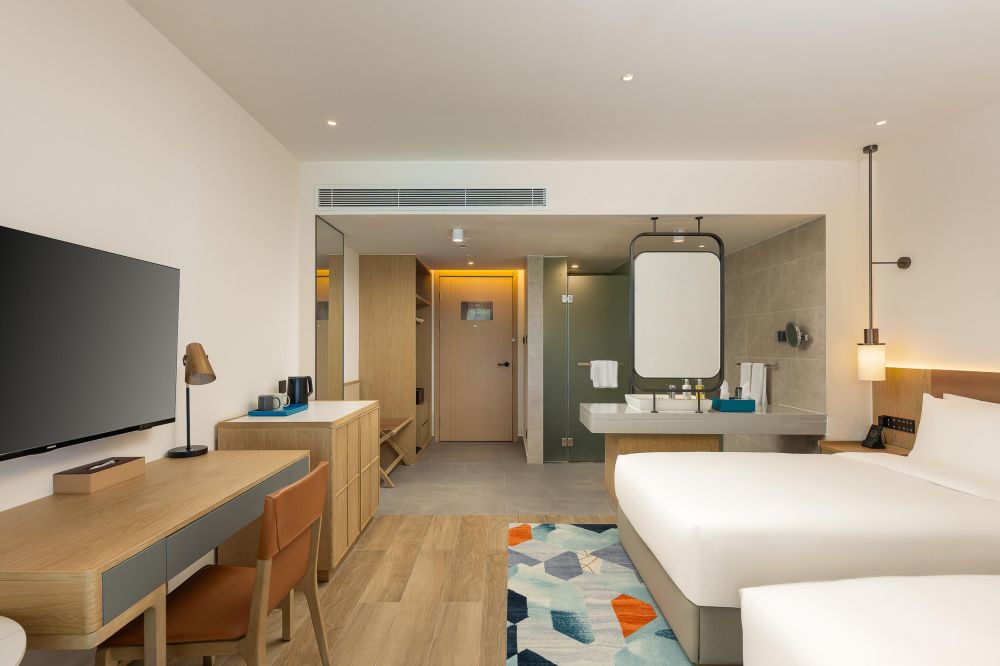 Standard Mountain View, Holiday Inn Hainan Xiangshui Bay 5*