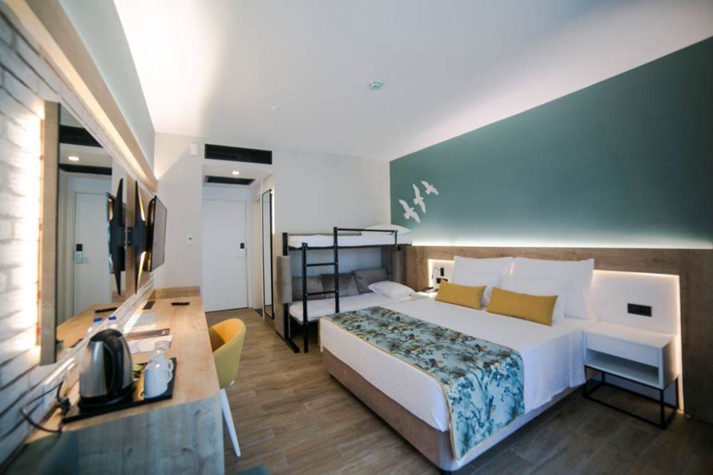 Family Room With Bunkbed, Sailor’s Beach Club 5*