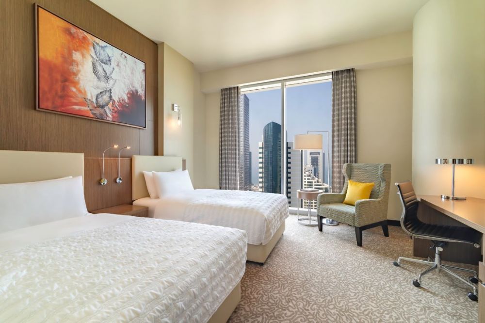 Deluxe Room City View/ Sea View, Le Meridien City Center Doha 5*