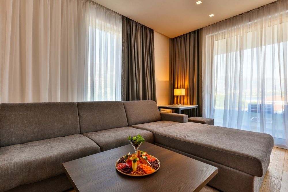 One Bedroom Apartment, Wow Hotel 4*