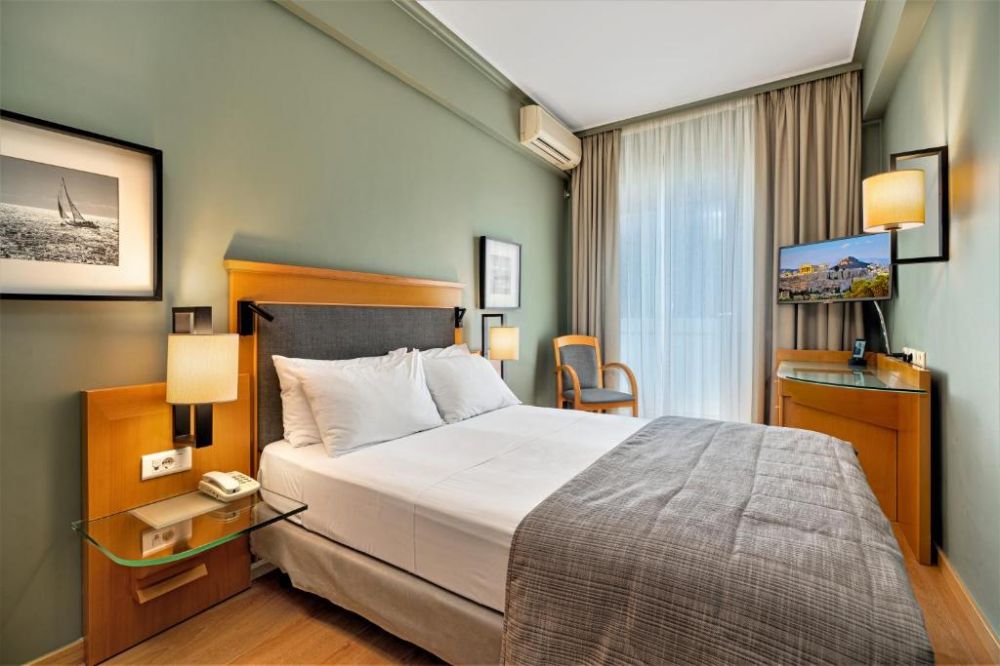 Standard DBL/TRPL Room, Plaka Hotel 3*