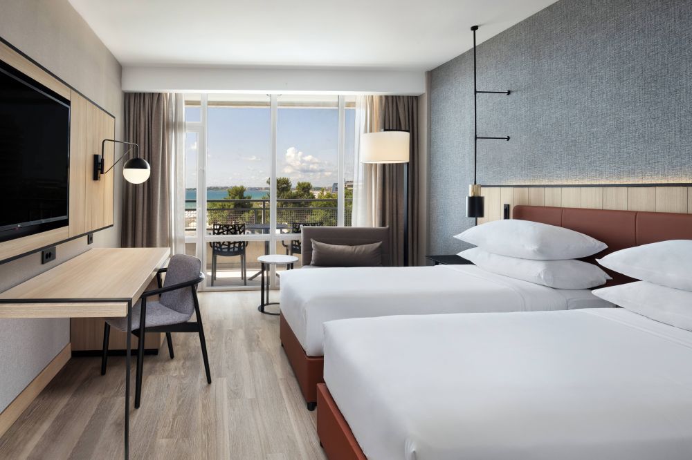 Deluxe King/ Twin Rooms With City And Sea View, Four Points by Sheraton (ex. Globus Sunny Beach) 4*