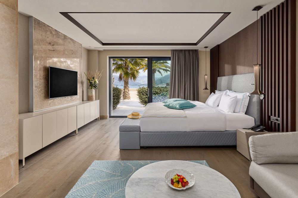 Luux Room Poolside King, Nikki Beach 5*