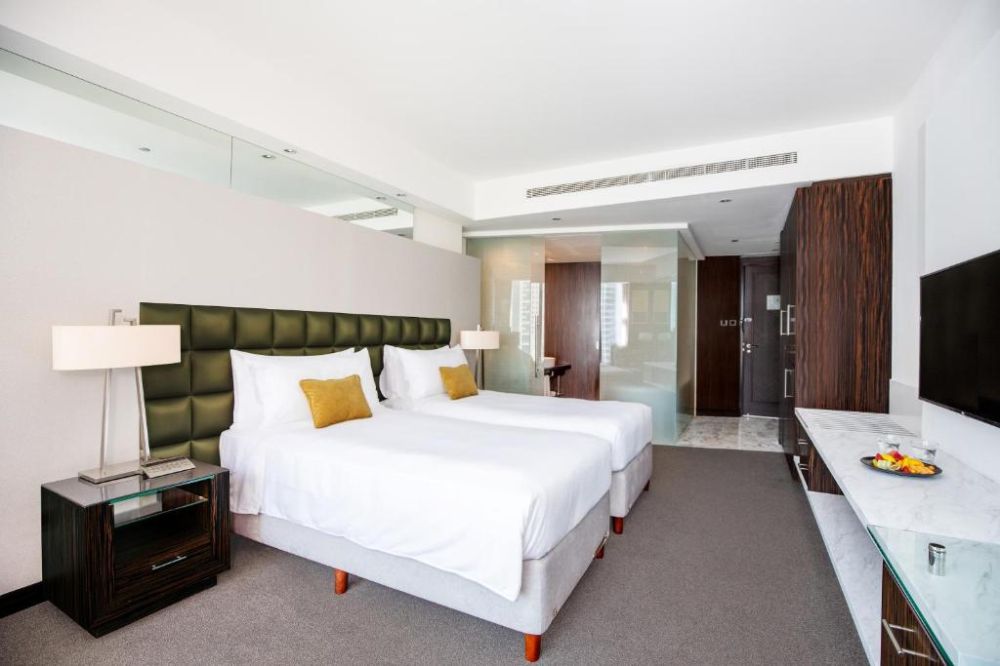 Deluxe Room, Voco Bonnington Dubai (ex. Bonnington Jumeirah Lakes Towers) 5*