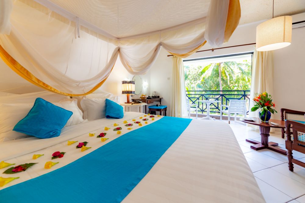 Bahari Room, Diani Sea Resort 4*