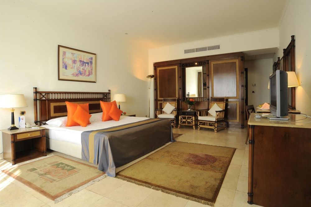 Executive Suite, Maritim Jolie Ville Royal Peninsula Hotel & Resort 5*