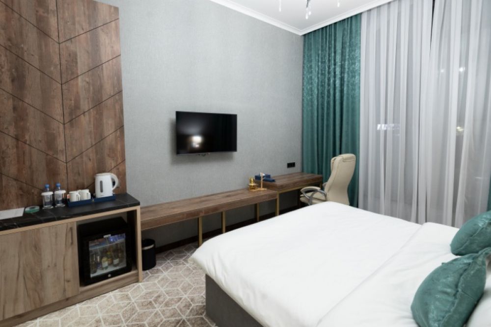 Comfort, Tauke Khan Plaza 4*