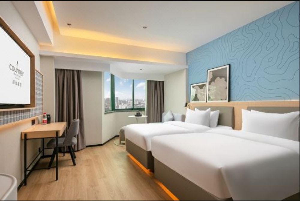 Deluxe, Country Inn & Suites By Radission Guangzhou 4*