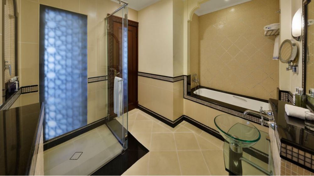 Presidential Suite, Al Habtoor Grand Resort, Autograph Collection 5*