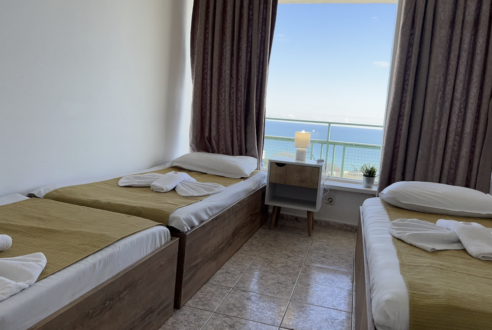 PARK VIEW/SEA VIEW, Warshawa Golden Sands 2*