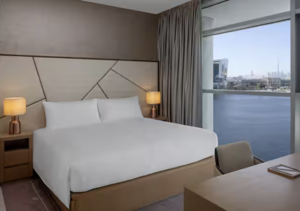 Studio, Hilton Dubai Creek Hotel & Residences 5*