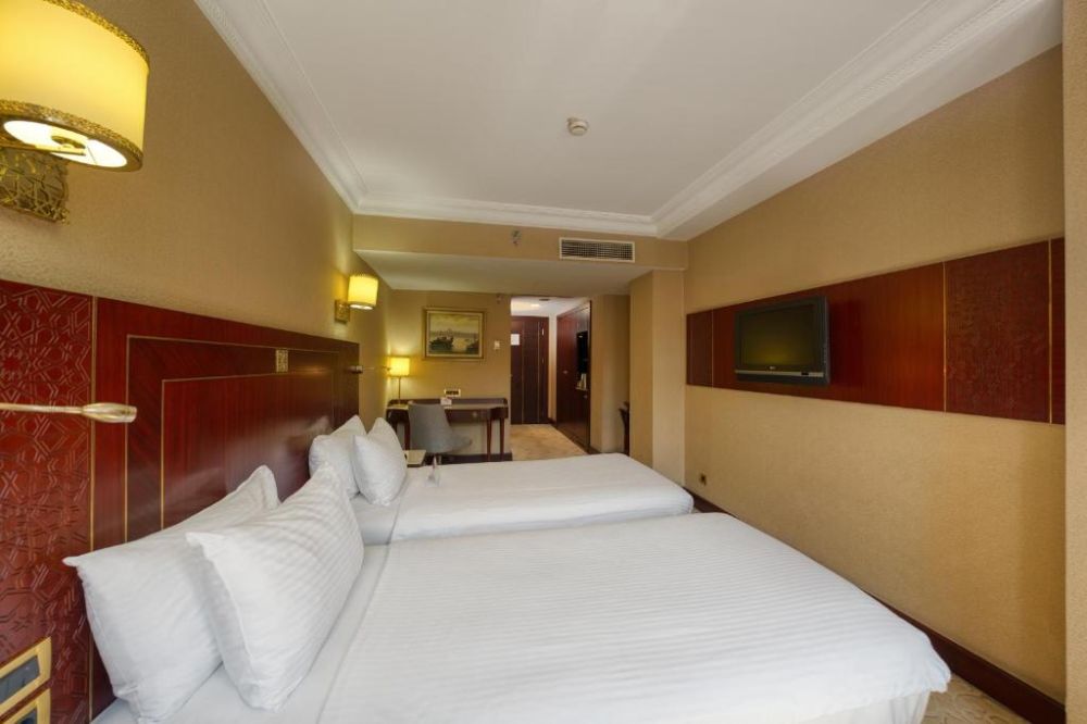 Standard room, Crowne Plaza Old City 5*