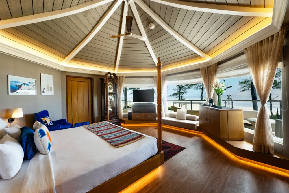 Royal Chalet, Planet Hollywood Beach Resort Goa 5*