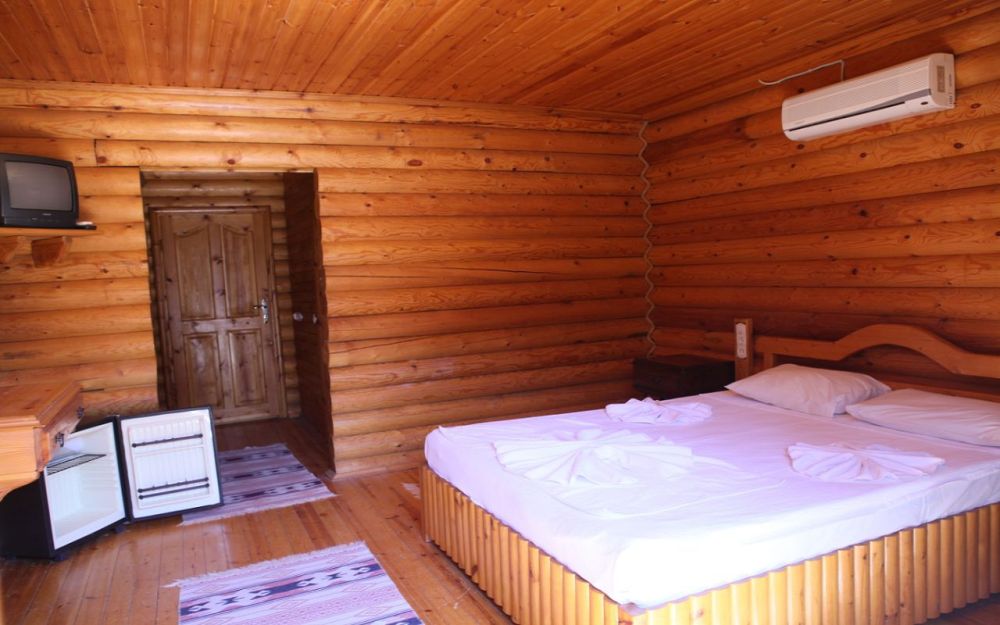 Bungalow Room, Woodline Hotel 4*