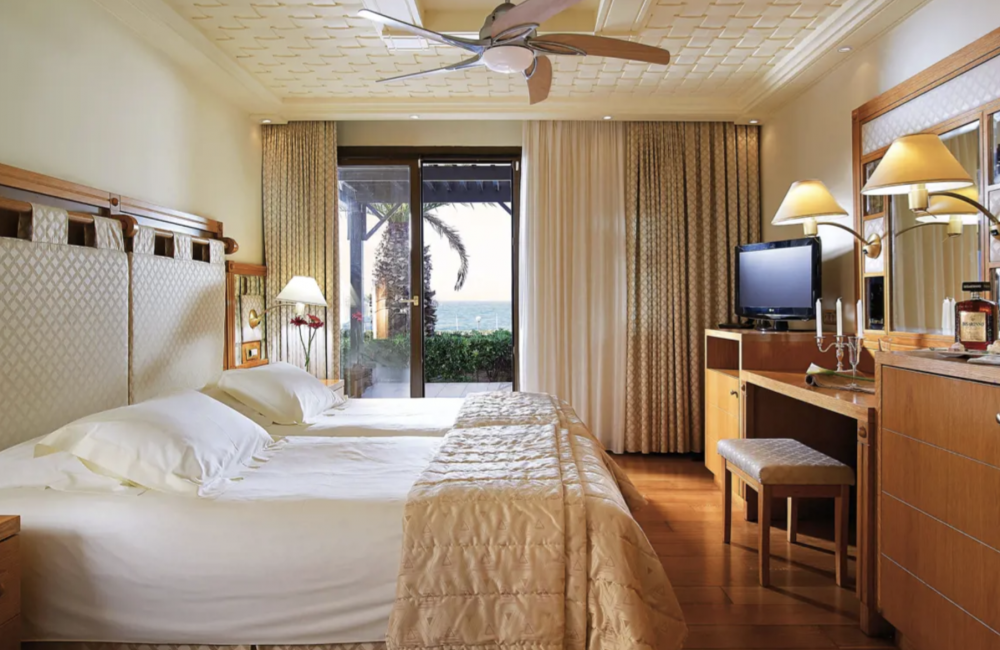 Royal Suite Seafront Sharing Pool, Aldemar Knossos Villas 5*