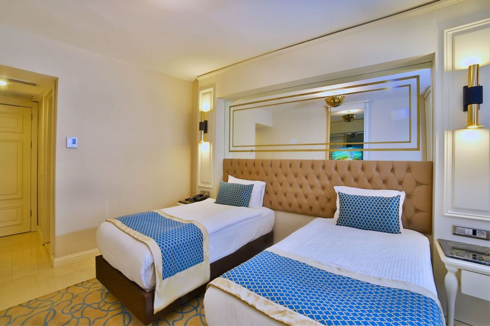 Deluxe Room, Beethoven Hotel  Premium 4*