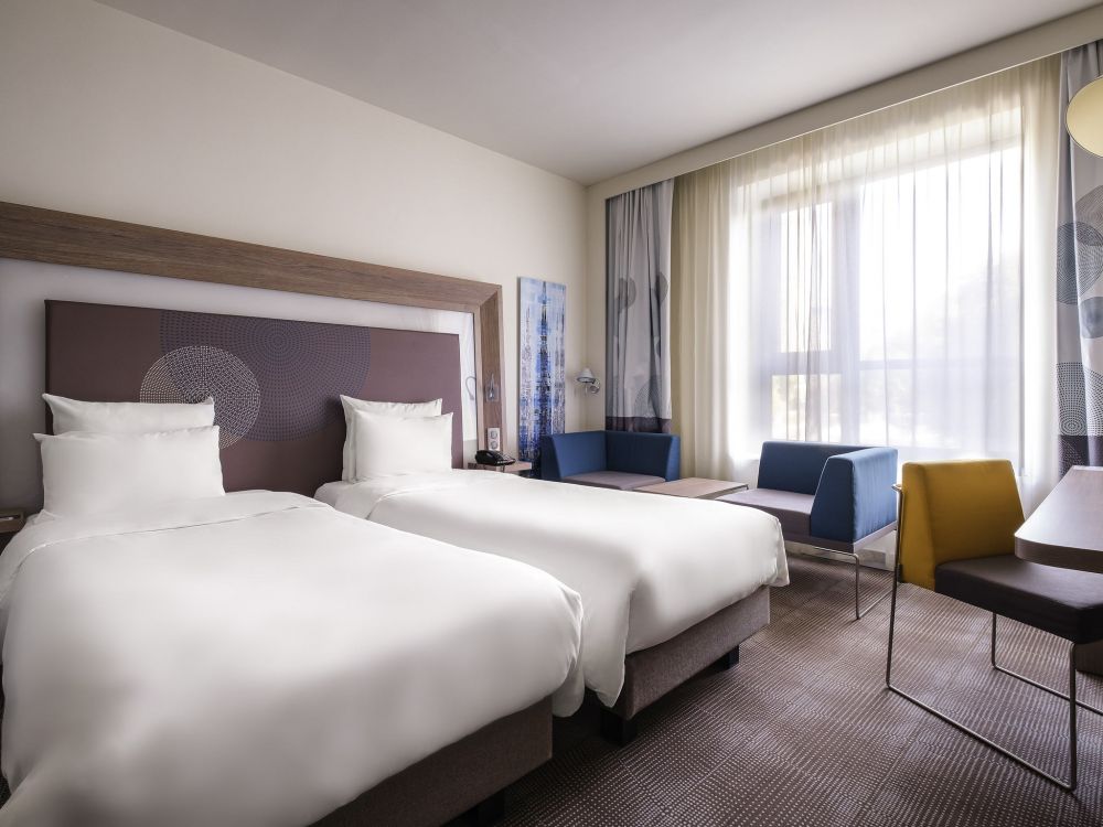 Standard room, Novotel Almaty City Center 4*