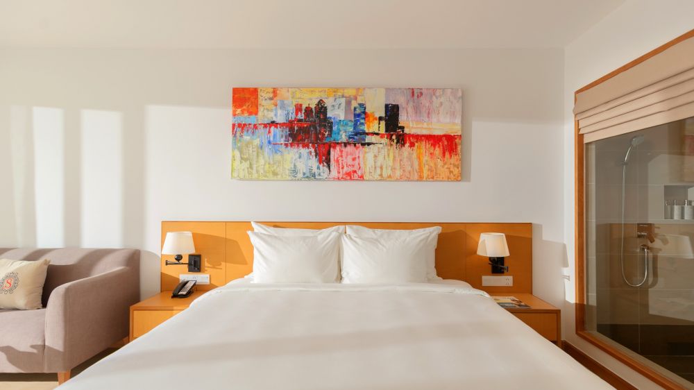 Prime Seaview with Balcony, Selectum Noa Resort Cam Ranh 5*