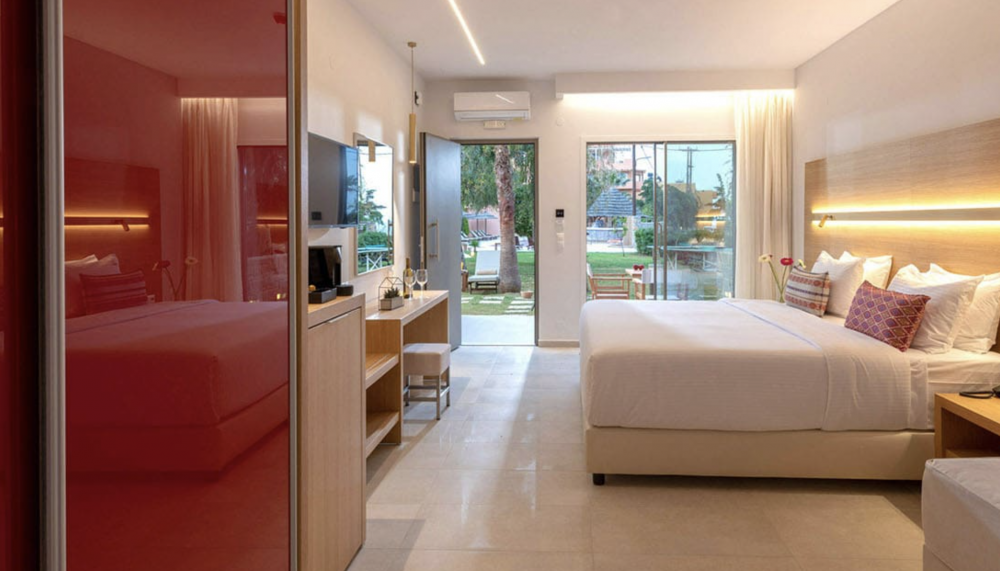 DELUXE ROOM, High Beach Hotel 4*