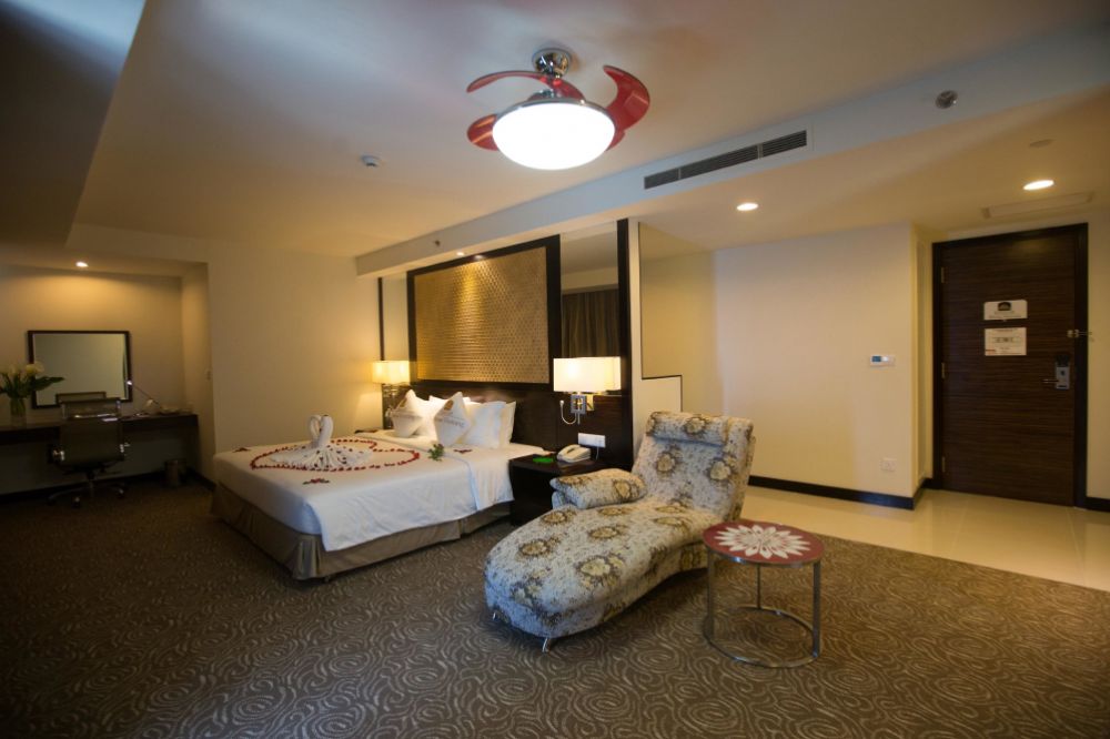 Junior Suite King, Premier Havana Nha Trang 5*