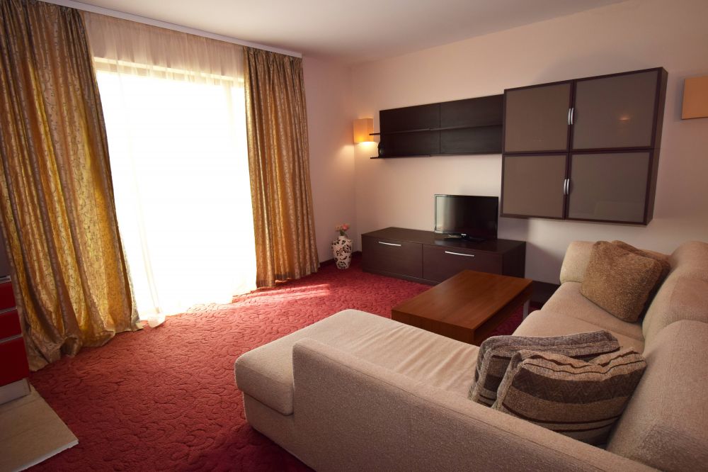 1 BEDROOM APARTMENT LUX, Balneohotel Allegra 4*