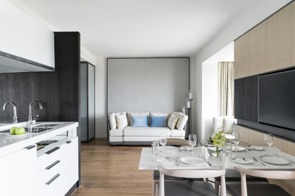 Horizon Club Junior Suite (Tower Wing), Shangri-La Hotel Singapore 5*