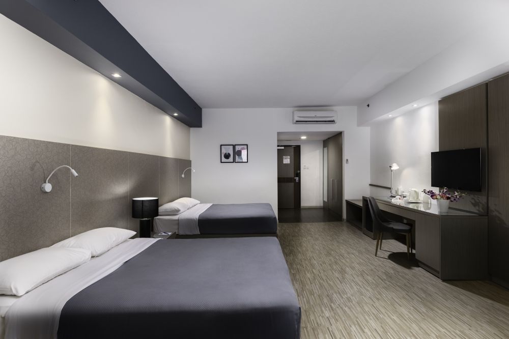 Deluxe Quad, RELC International Hotel 4*