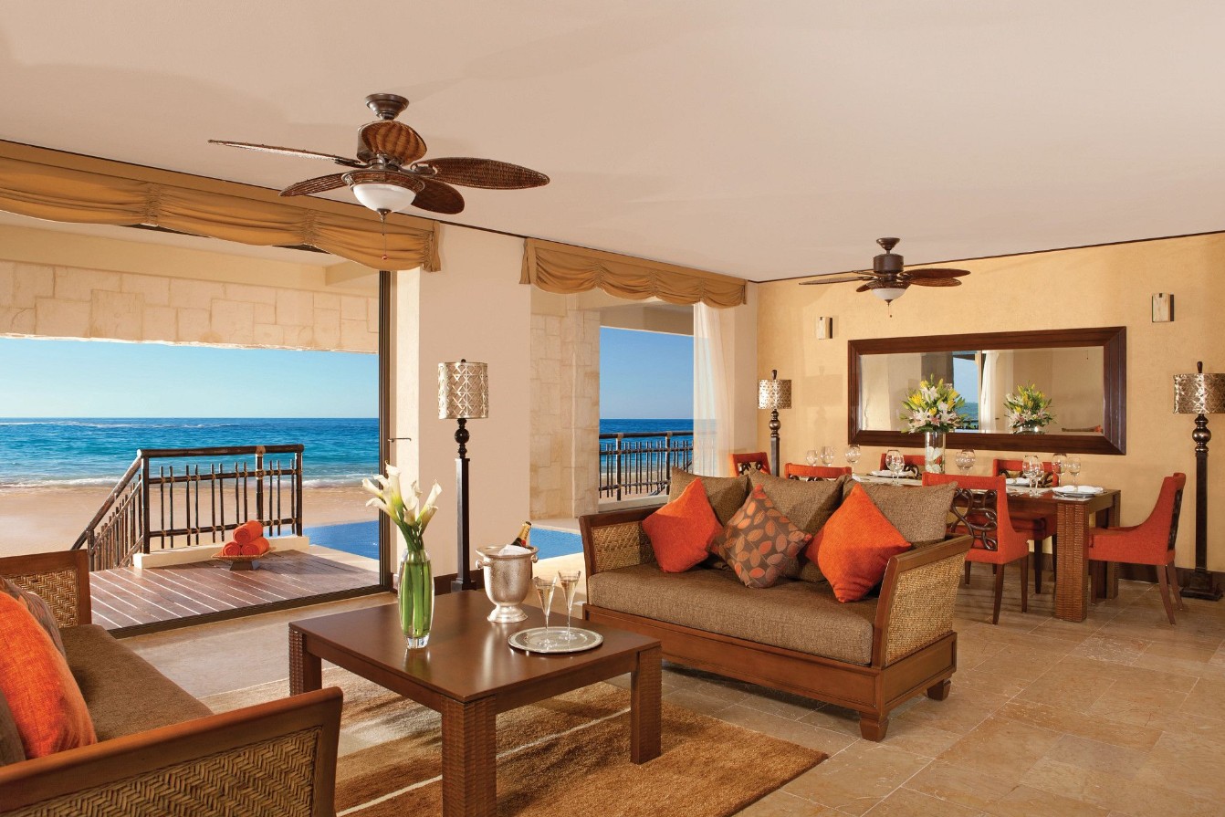 Preferred Club Ocean Front Presidential Suite, Dreams Riviera Cancun Resort & Spa 4*