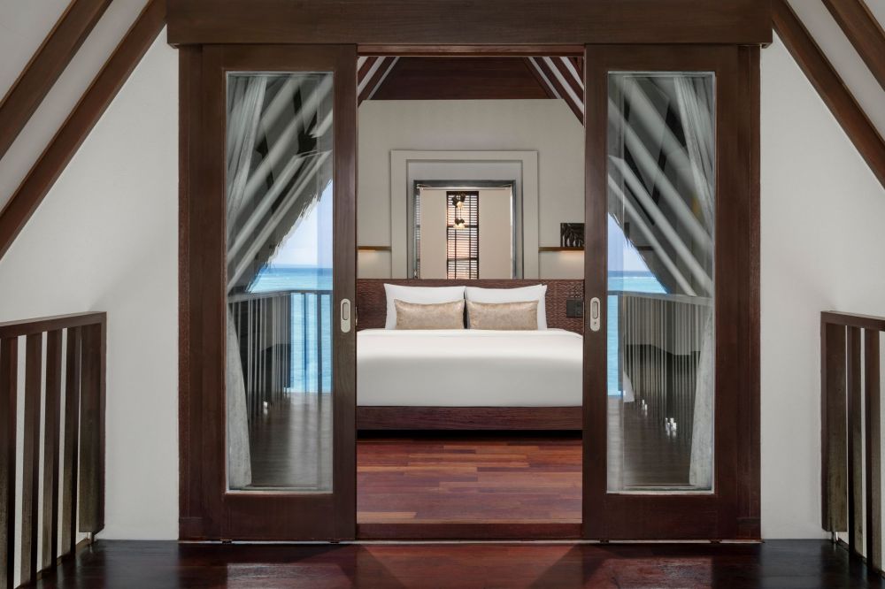 Ocean Residence with Infinity Lap Pool (18+), Heritance Aarah 5*
