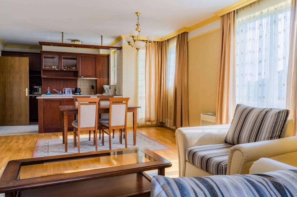 2 bedroom Apartment, Splendid Apart Hotel 3*