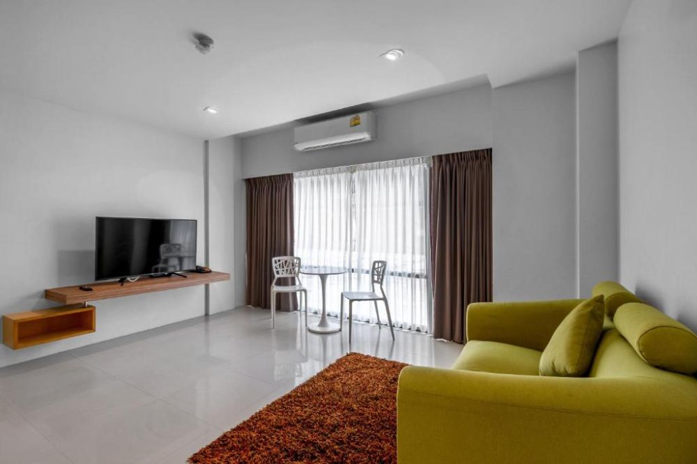 Luxury Pent 2 bedroom, The Lantern Resort Patong 4*