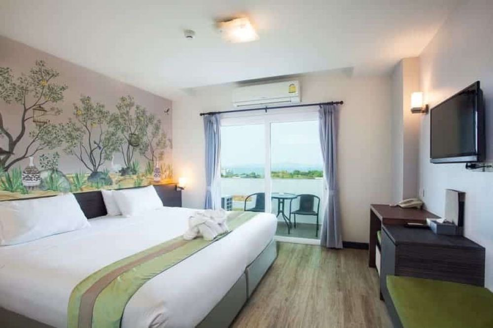 Superior Room, Hill Fresco Pattaya 3*