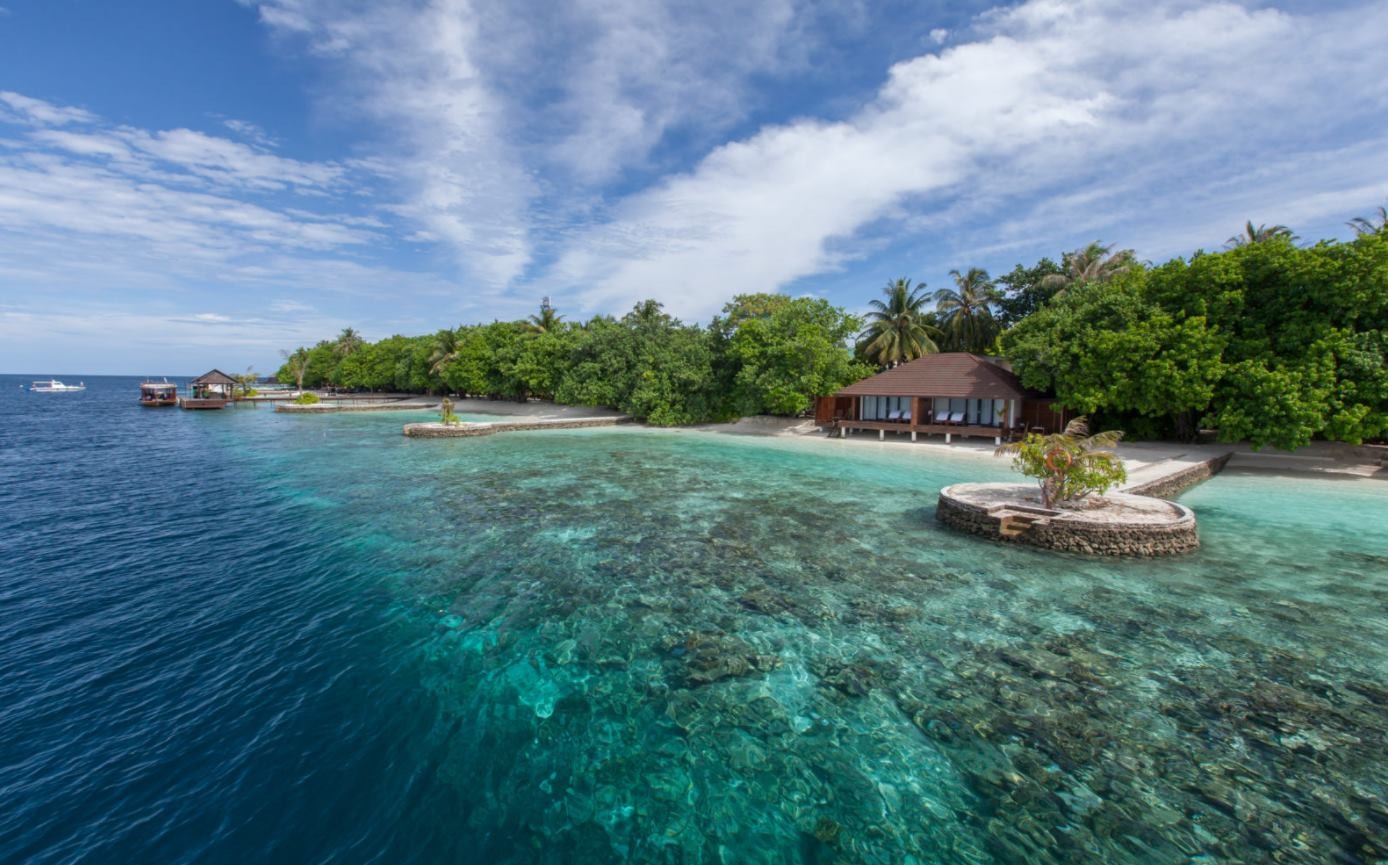 Lagoon Villa, Lily Beach Resort Maldives 5*