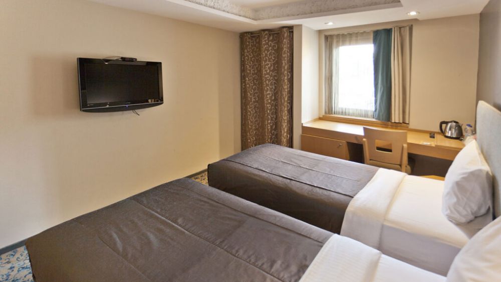 Economy room, Pera Tulip Hotel 4*